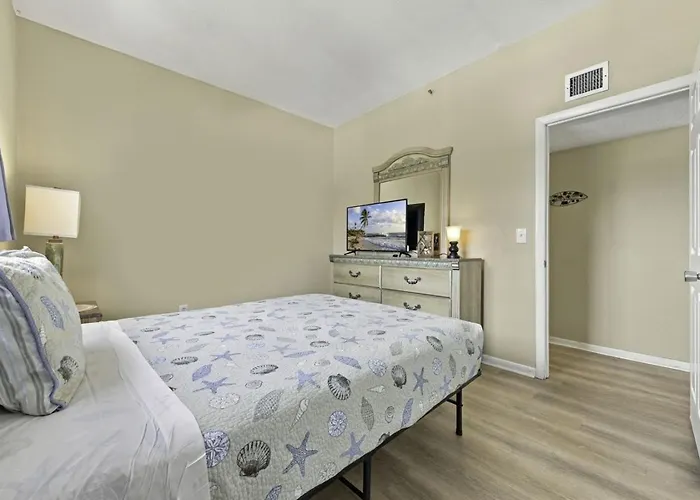 Stunning Gulf Front 3br In Redington Shores Pool Balcony Pet Friendly Clearwater Beach