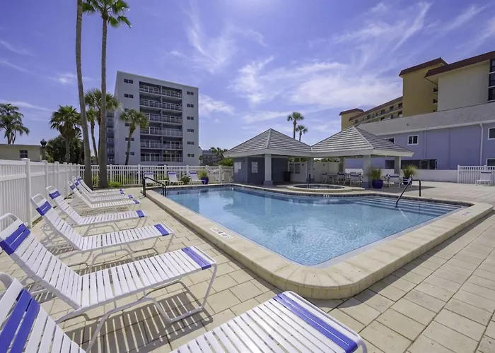 Stunning Gulf Front 3br In Redington Shores Pool Balcony Pet Friendly Ferienhaus